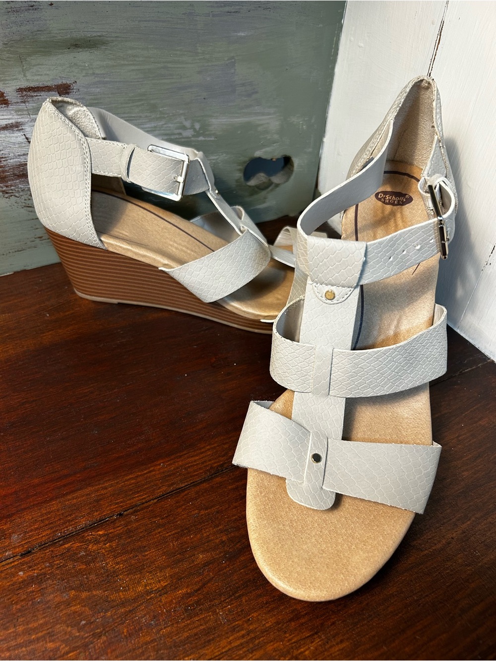 Dr. Scholl's Light Gray Strappy Wedge Sandals